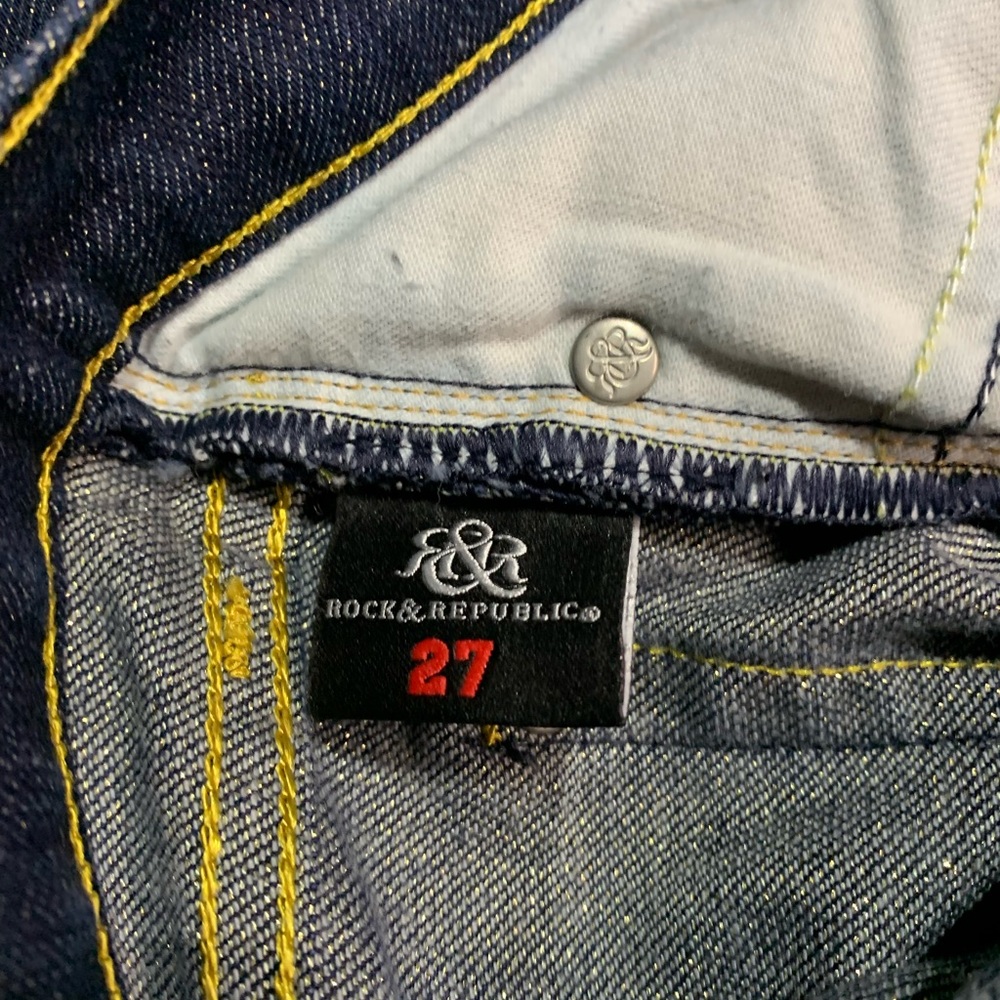 Woman's Vintage Y2K Rock & Republic Jeans,Dark Blue w/Gold Low Rise,Flare Jeans - Picture 5 of 7